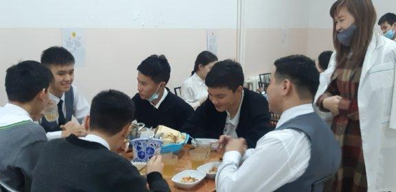 Оқушыларды ыстық тамақпен қамтамасыз ету. Ақпан айы